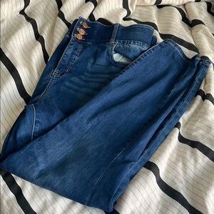 💓Stylish high rise Blue Denim Jeans